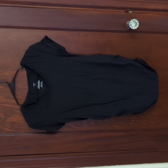 Maternity Black Classic Bundle Two Shirts & One Breastfeeding Dress Size Medium - Picture 7 of 7